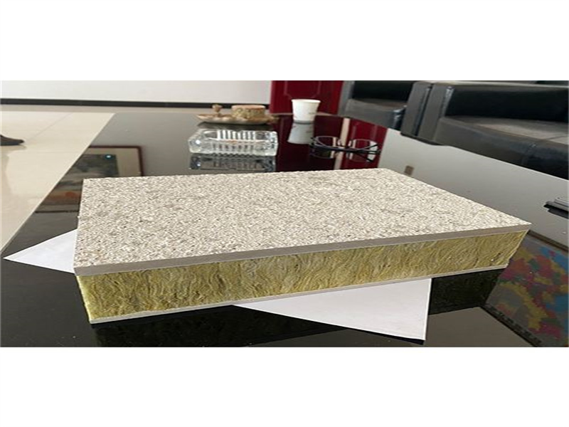 �մ���ǽ����װ��һ���