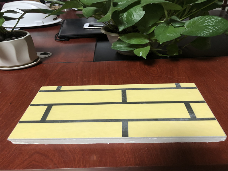 ��ǽ����һ���