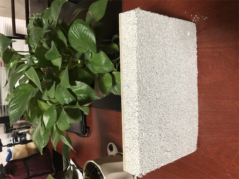 �۱���ϩ��ǽ����װ��һ���