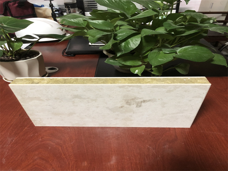 �۱���ϩ��ǽ����װ��һ���