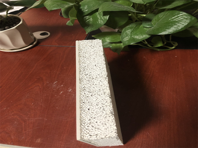 �۱���ϩ��ǽ����װ��һ���